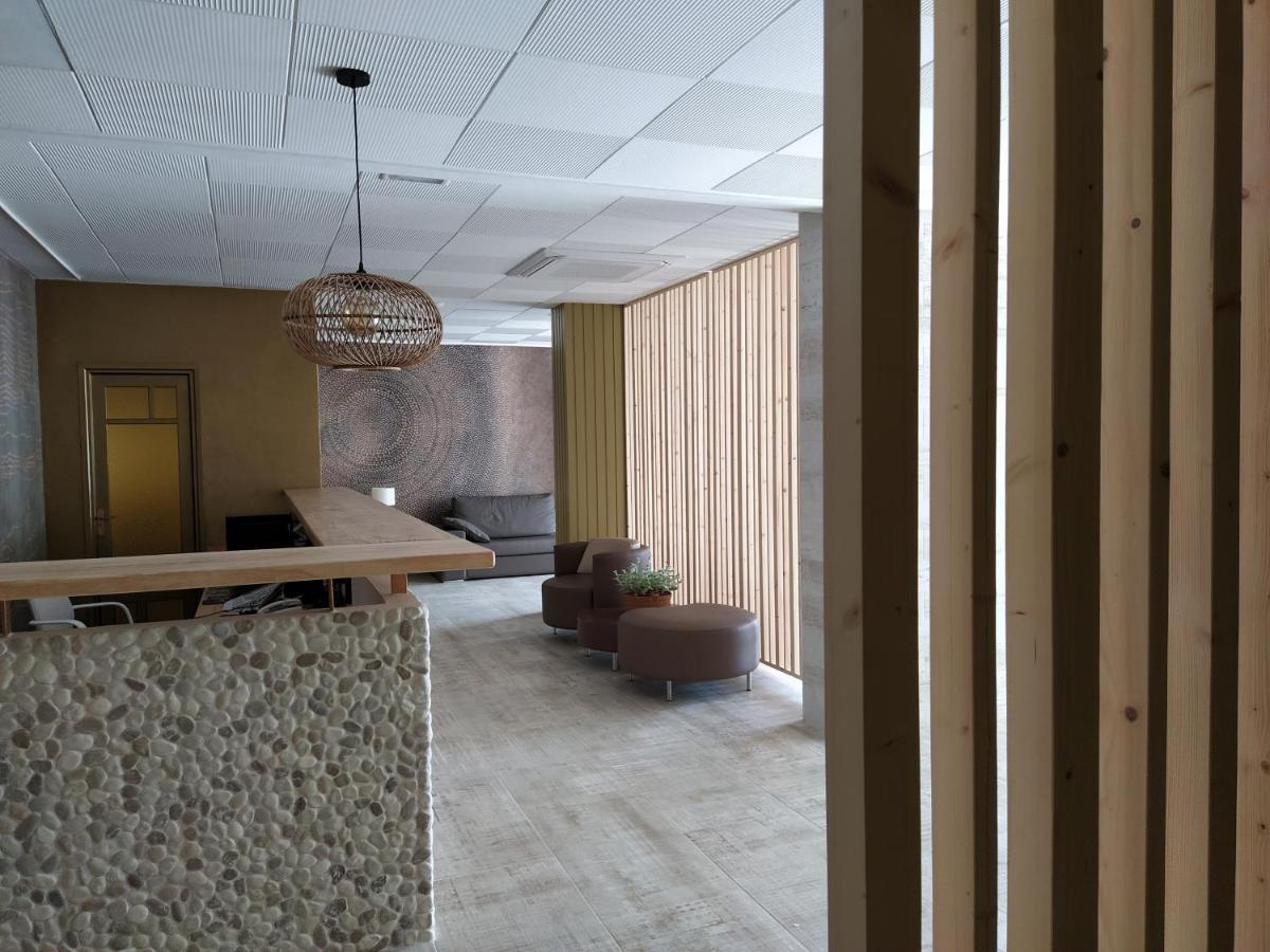 Hostal Residencia Nicolau San Antonio  Exterior photo