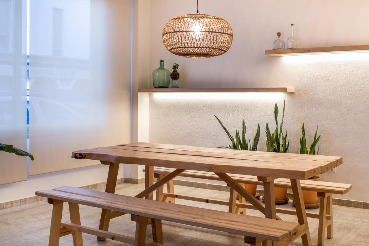 Hostal Residencia Nicolau San Antonio  Exterior photo