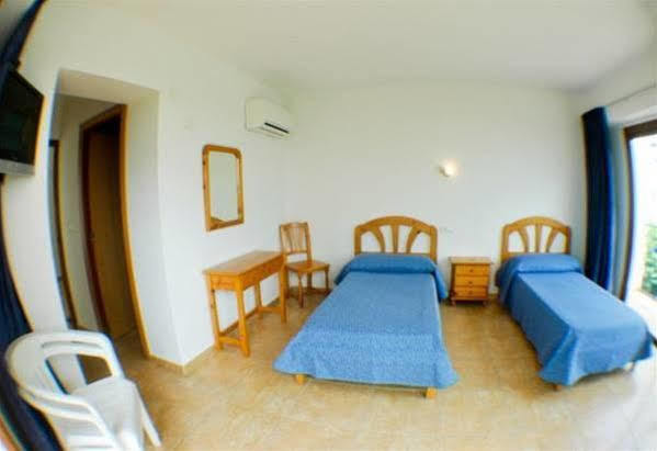 Hostal Residencia Nicolau San Antonio  Exterior photo