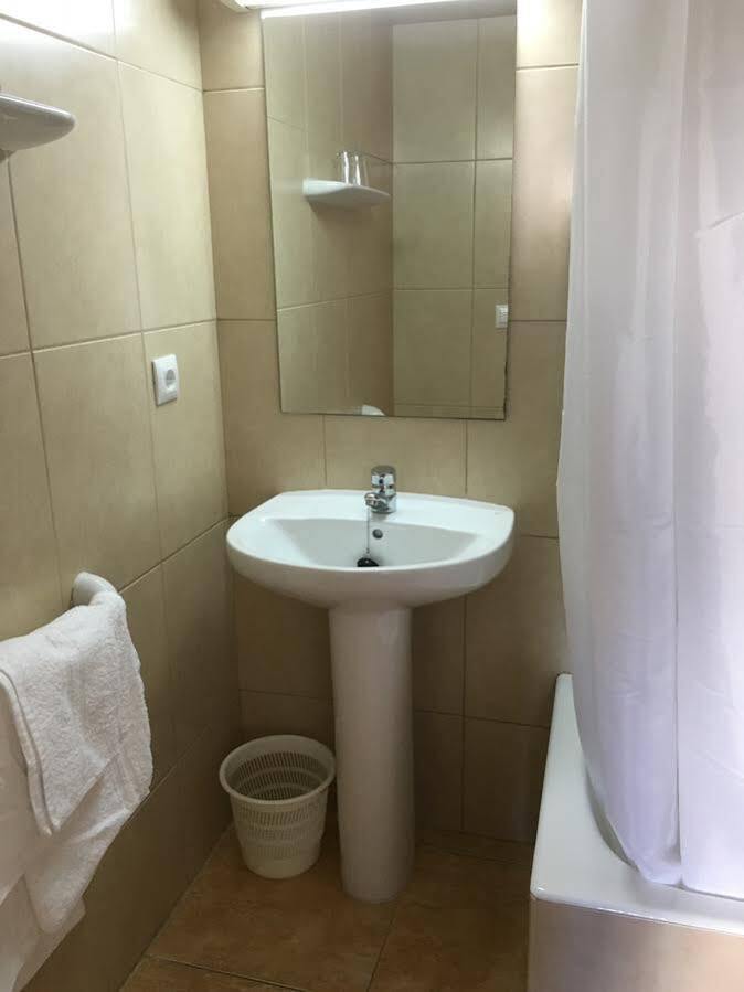 Hostal Residencia Nicolau San Antonio  Exterior photo